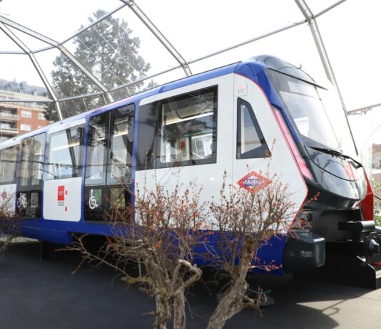 Los nuevos trenes sin conductor circularán por Móstoles en la LÃnea 12 de Metro este verano Los nuevos trenes sin conductor circularán por Móstoles en la LÃnea 12 de Metro este verano