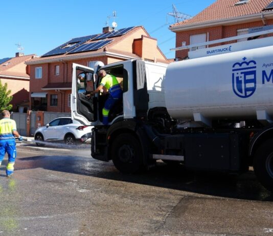 Aumento de 13,6 millones en inversión para limpieza viaria en Móstoles: habrá 400 nuevos contenedores Aumento de 13,6 millones en inversión para limpieza viaria en Móstoles: habrá 400 nuevos contenedores