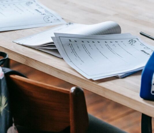 Móstoles afronta en septiembre las nuevas fechas de matrÃcula para FP y Escuelas de Idiomas Móstoles afronta en septiembre las nuevas fechas de matrÃcula para FP y Escuelas de Idiomas