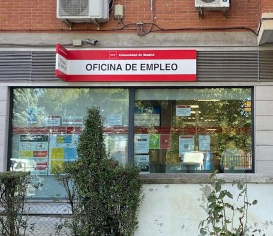 Móstoles marca su cifra de paro más baja en 20 años: cae de los 9.000 desempleados en julio Móstoles marca su cifra de paro más baja en 20 años: cae de los 9.000 desempleados en julio