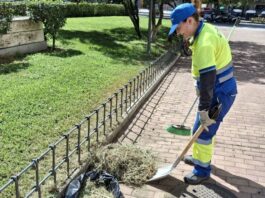 Móstoles refuerza la limpieza y el cuidado de sus parques y zonas verdes Móstoles refuerza la limpieza y el cuidado de sus parques y zonas verdes