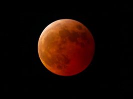 Todo lo que debes saber del eclipse que llegará esta noche a Móstoles: la luna se teñirá de rojo Todo lo que debes saber del eclipse que llegará esta noche a Móstoles: la luna se teñirá de rojo