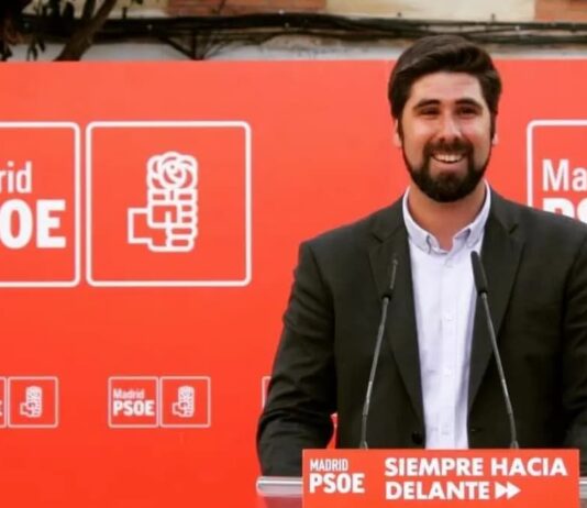 Alex Martín, secretario general del PSOE de Móstoles, renuncia a ser candidato a la alcaldía en 2027 Alex Martín, secretario general del PSOE de Móstoles, renuncia a ser candidato a la alcaldía en 2027