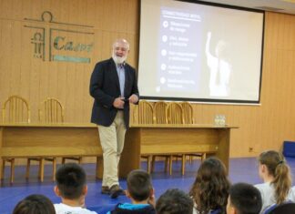 Educar en la era digital: el reto de los colegios ante las nuevas tecnologÃas Educar en la era digital: el reto de los colegios ante las nuevas tecnologÃasÂ