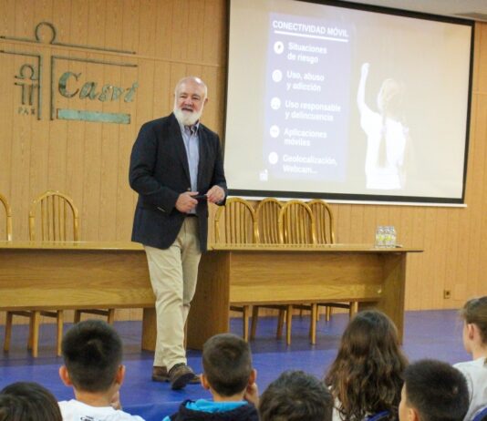 Educar en la era digital: el reto de los colegios ante las nuevas tecnologÃas Educar en la era digital: el reto de los colegios ante las nuevas tecnologÃasÂ