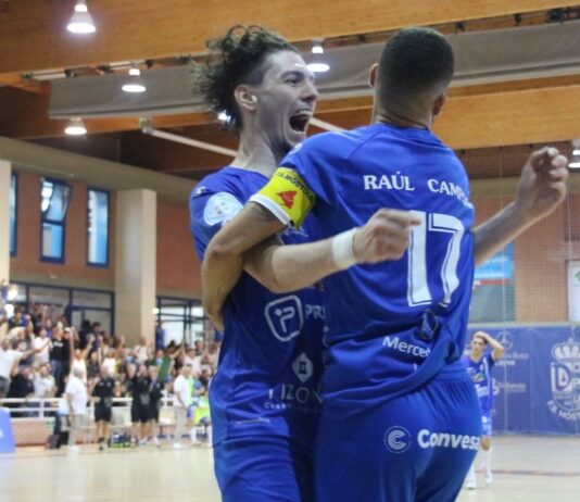 El FS Móstoles lidera la Segunda División en solitario: asà ha sido el fin de semana de los clubes mostoleños El FS Móstoles lidera la Segunda División en solitario: asà ha sido el fin de semana de los clubes mostoleños