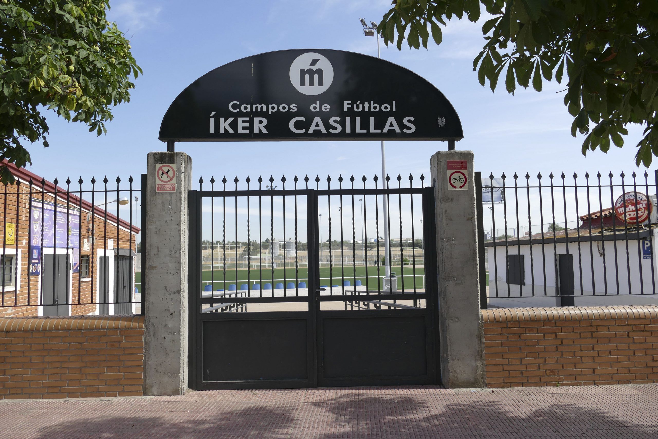 Los campos de fútbol Iker Casillas de Móstoles seguirán esperando