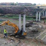 Están en marcha los trabajos de reconstrucción de la pasarela de Parque Coímbra de Móstoles