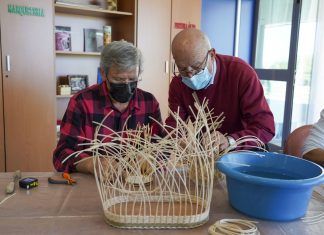 Los mayores de Móstoles disfrutan de una veintena de talleres