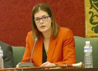 La alcaldesa de Móstoles declara este jueves