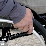 Detenidos los agresores de un hombre en silla de ruedas en Móstoles
