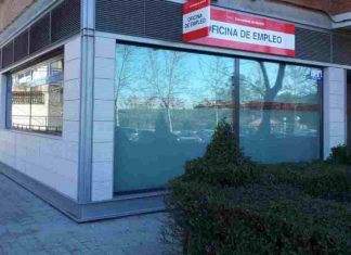 En Móstoles 438 personas abandonan la lista del paro en noviembre