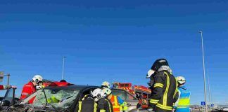 Accidente entre un turismo y un camión en la A-5 a la altura de Móstoles