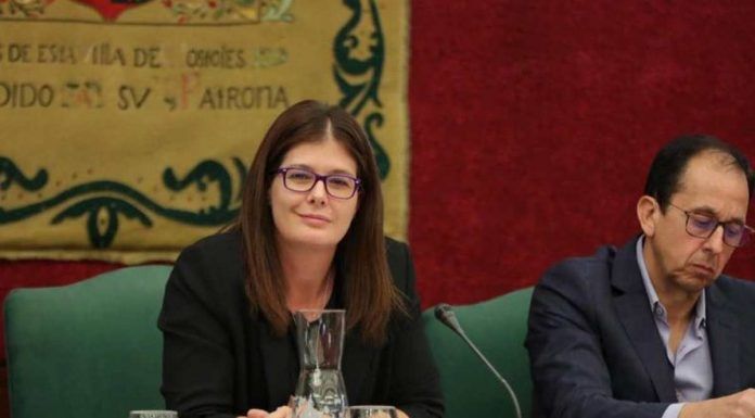 La oposición de Móstoles se quedará con las ganas de escuchar la comparecencia de la alcaldesa