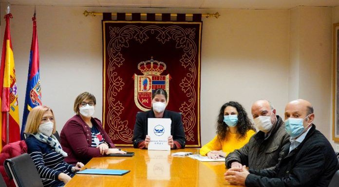 La Alcaldesa de Móstoles se reúne con el presidente del Banco de Alimentos de la zona Sur