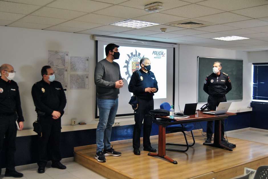 Formación para la Policía Municipal de Móstoles contra las okupaciones