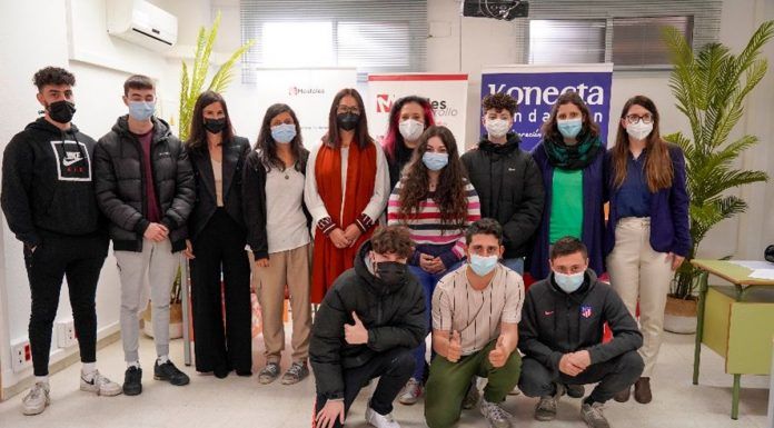 Jóvenes mostoleños finalizan su formación teórica en la Fundación Konecta y Móstoles Desarrollo