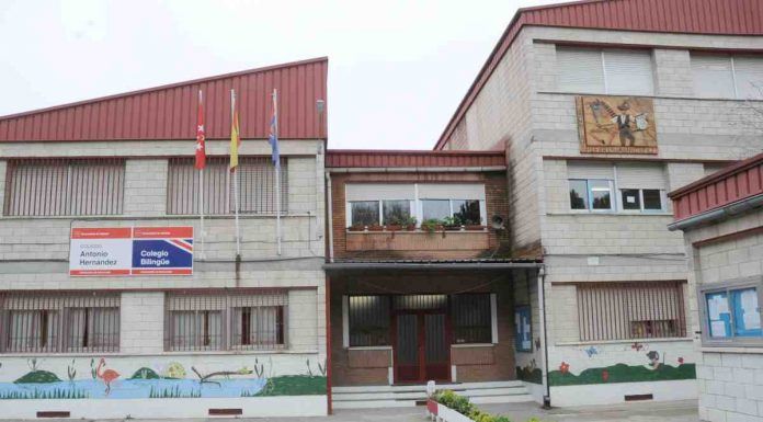 Cuatro centros educativos de Móstoles estrenarán aulas para alumnos con TGD el próximo curso
