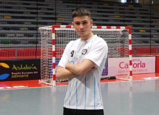 El mostoleño Samuel Tomás roza la gloria en la Copa de España Juvenil de fútbol sala El mostoleño Samuel Tomás roza la gloria en la Copa de España Juvenil de fútbol sala