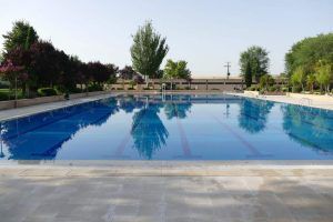 Dos piscinas municipales de Móstoles abren este fin de semana