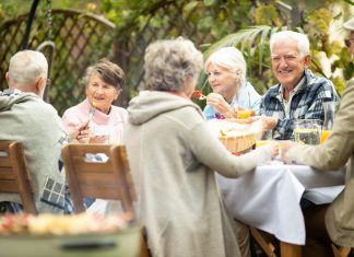 Móstoles cerrará el verano con una fiesta para sus mayores