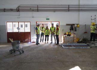 El Gobierno de Móstoles repara el gimnasio del CEIP Juan Pérez Villaamil