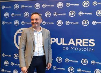 Manuel Bautista reclama más atención para el deporte de Móstoles El Ayuntamiento de Móstoles abre expediente a Manuel Bautista por posible fraude de ley en el empadronamiento