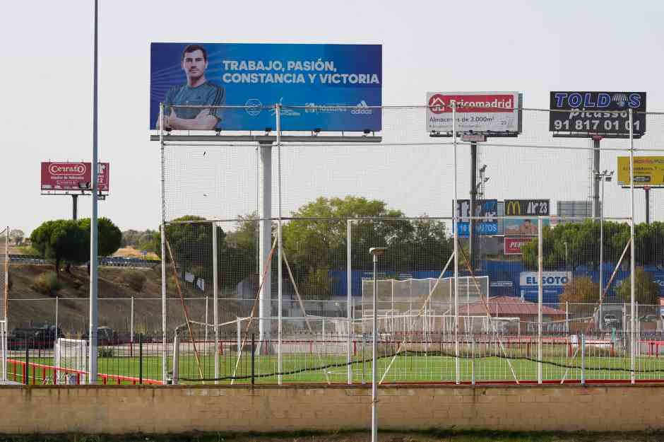 Acaban las obras en los campos de fútbol Iker Casillas