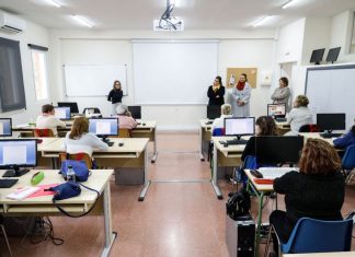 Móstoles Desarrollo contratará desempleados como auxiliares de acompañamiento Móstoles Desarrollo contratará desempleados como auxiliares de acompañamiento