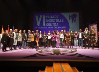 Los galardonados en la VI edición de los Premios Móstoles contra la Violencia hacia las Mujeres
