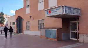 El Pleno de Móstoles exige a la Comunidad de Madrid restablecer la calidad de la sanidad primaria
