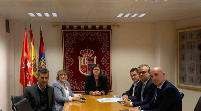 Noelia Posse se reúne con el Grupo Avintia que ejecutará una de las nuevas residencias de mayores de Móstoles