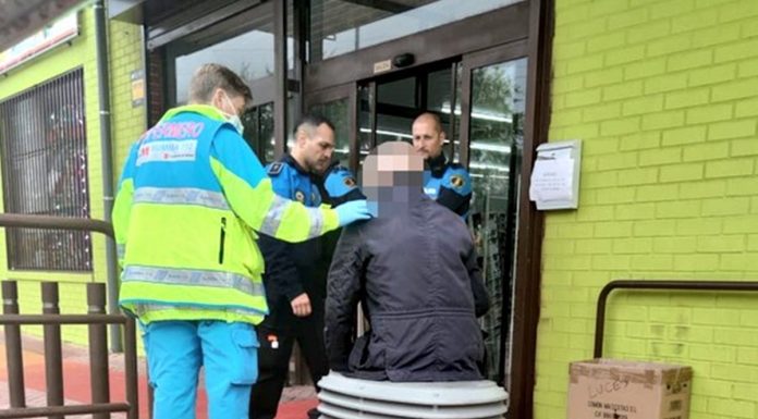 Un ciudadano de Móstoles queda atrapado doce horas en una zanja