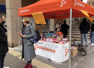 Recogida de juguetes organizada por Ciudadanos Móstoles en beneficio de Cruz Roja