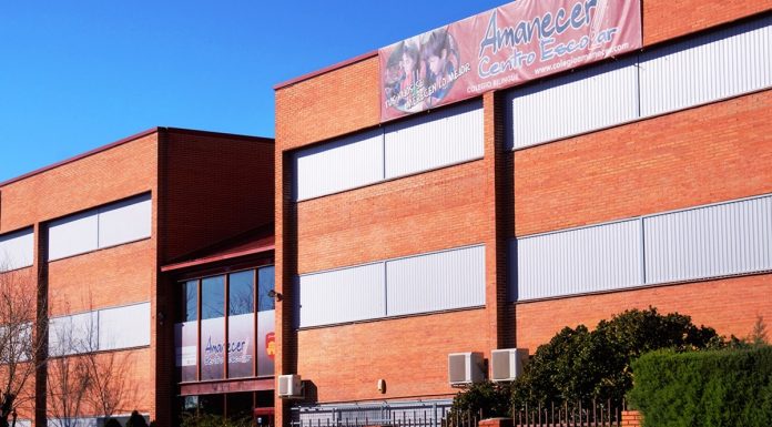 El Colegio Amanecer ofrece un análisis del resto de escuelas a los vecinos de Móstoles