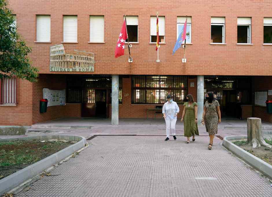El PSOE de Móstoles exige la remodelación del gimnasio del CEIP Ciudad de Roma a la Comunidad