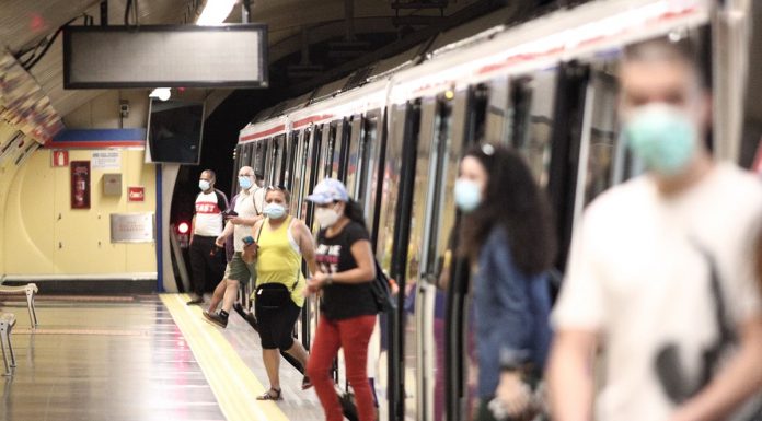 Las mascarillas dejarán de ser obligatorias en el transporte público en Móstoles y el resto de España