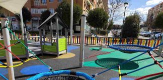 Estreno de la nueva área infantil inclusiva en la Plaza del Turia de Móstoles
