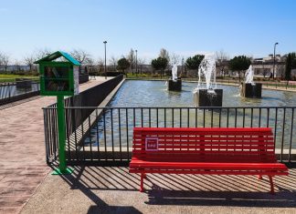 Móstoles instala bibliocasetas en espacios públicos para fomentar la lectura