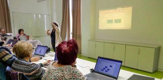 La asociación cultural Espacio Fluido enseña nuevas tecnologías en Móstoles