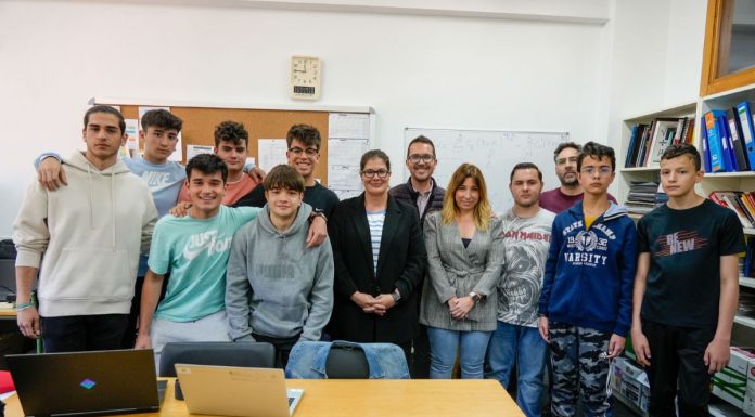 Alumnos del IES Europa de Móstoles participan en un concurso de la Agencia Espacial Europea