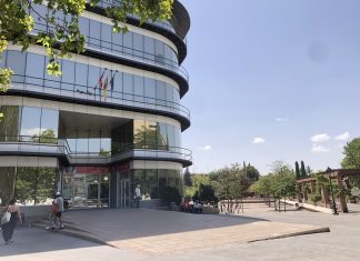 Los videojuegos llegan a la Biblioteca Central Almudena Grandes de Móstoles
