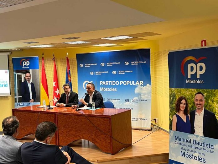 Juanma Moreno, presidente de Andalucía, estará en Móstoles apoyando a Manuel Bautista