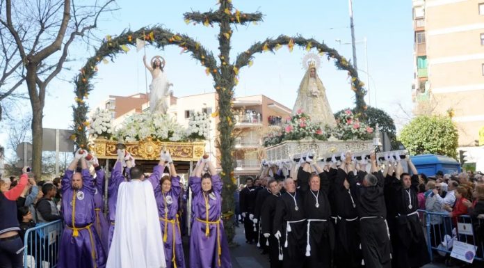 La Semana Santa de Móstoles finaliza con la procesión del Encuentro