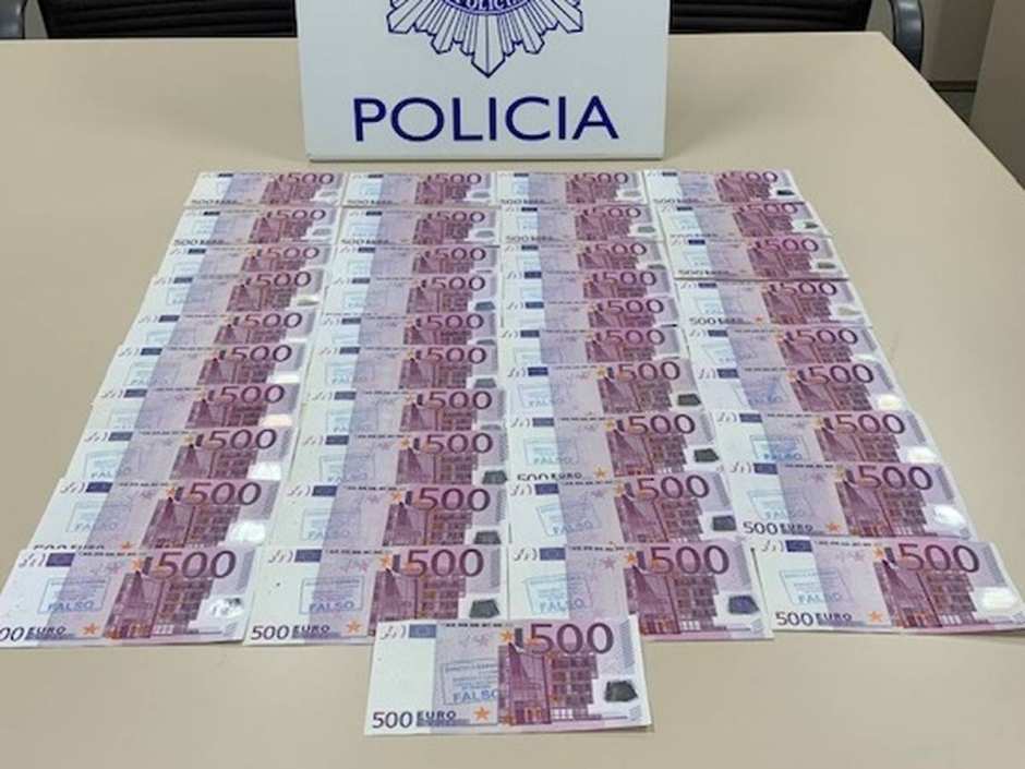 Miles de euros falsos puestos en circulación desde Móstoles