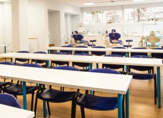 Los vecinos de Móstoles podrán pedir su admisión en FP para el curso 2023/24