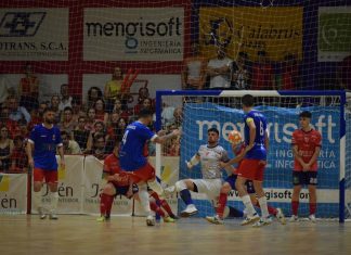 FS Móstoles cae derrotado y se despide del ascenso a Segunda