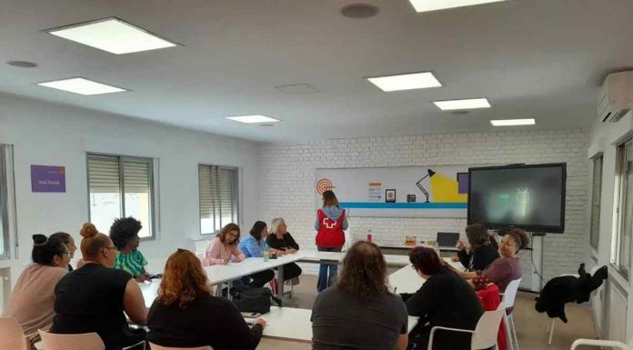 Cruz Roja Móstoles impulsa la iniciativa 'Itinerarios de Inclusión Activa'