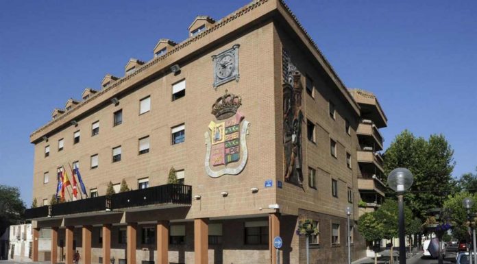 Vox Móstoles “respeta profundamente la decisión” de Israel Díaz de dejar su acta