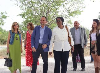 Móstoles conmemora el día de Nelson Mandela